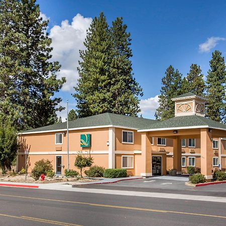 Quality Inn & Suites Weed Esterno foto